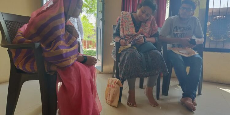 ग्रेट भेट : संतश्रेष्ठ जगतगुरू तुकाराम महाराज यांच्या अकराव्या वंशज अमृताताई मोरे व मुक्ताईनगर फडावरील किर्तनकार ह.भ.प सौ दुर्गाताई मराठे