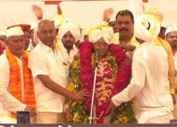 गुलालाचे किर्तन व पुष्पवृष्टीने आदिशक्ती संत मुक्ताई 725 वा अंतर्धान सोहळा मोठ्या उत्साहात साजरा