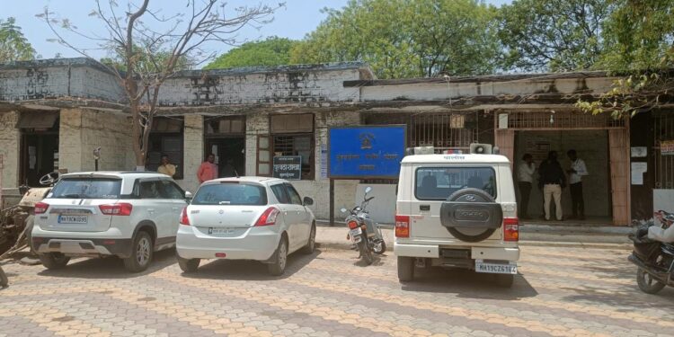 अरेच्चा… पुरनाड फाट्यावरील संस्थेच्या मान्यतेवर सर्रासपणे सुरू असलेल्या अवैध जुगार अड्डयावर धाड 