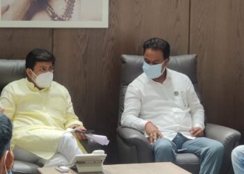 विद्यापीठाची घोळचुक : चार जिल्ह्यातील T.Y B.com च्या विद्यार्थ्यांचे भवितव्य अंधारात !