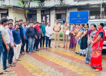 मुक्ताईनगर येथील शिवरायनगर मधील धर्मांधांच्या हल्ल्या प्रकरणी दंगेखोरांना तात्काळ अटक करा अन्यथा आंदोलनाचा इशारा  