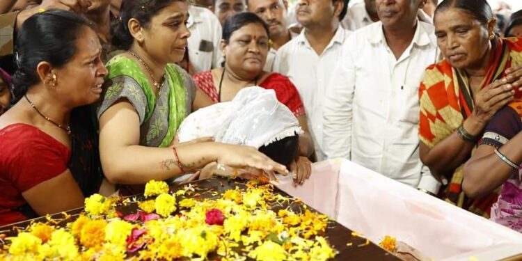 शहीद जवान विपीन खर्चे पंचतत्वात विलीन ! 