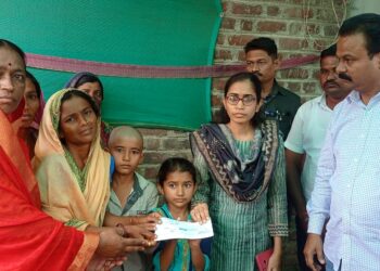 वीज पडून ठार झालेल्या मयताच्या वारसांना २४ तासाचा आत भरपाई !