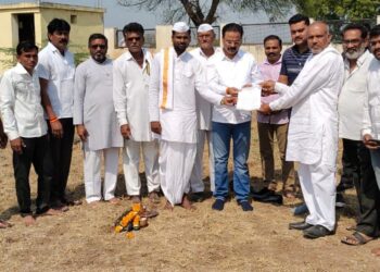 तिर्थक्षेत्र मुक्ताई मंदिर परिसरात संत सखाराम महाराज दिंडी परंपरेच्या मठासाठी आमदार चंद्रकांत पाटील यांना साकडे ;