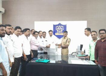 किरणकुमार बकालेला अटक करा अन्यथा पोलिस अधीक्षक कार्यालयावर मोर्चा : मराठा समाज आक्रमक