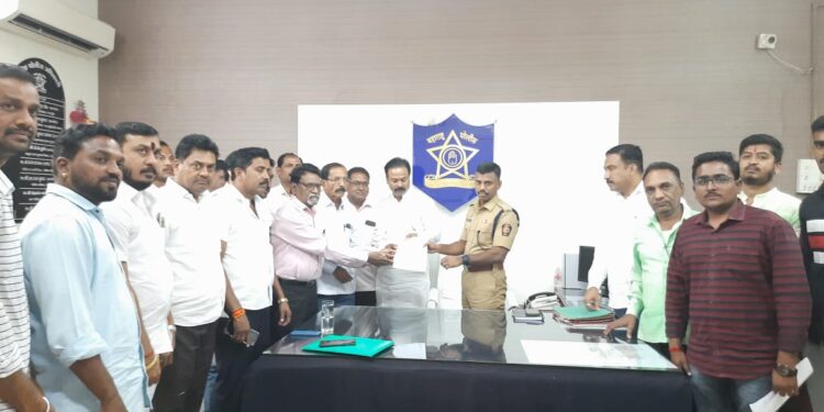 किरणकुमार बकालेला अटक करा अन्यथा पोलिस अधीक्षक कार्यालयावर मोर्चा : मराठा समाज आक्रमक