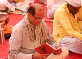 ग्रंथराज ज्ञानेश्वरी पारायण : मुक्ताई संस्थानचे अध्यक्ष भैयासाहेब ॲड. रवींद्र पाटील यांचाही सहभाग