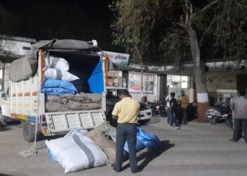 Muktainagar News : मुक्ताईनगरात लाखों रुपयांच्या गुटखासह वाहन पोलिसांच्या ताब्यात