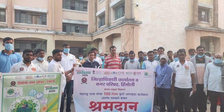 मुख्यमंत्र्यांच्या 100 दिवसांच्या आखणीत कार्यालये टाकताहेत कात !