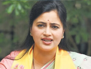 रक्षा खडसे मुलीच्या छेडछाड प्रकरणात नवनीत राणांचा संताप