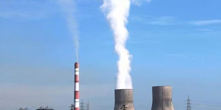 “दीपनगर महानिर्मितीमध्ये राख चोरी! ५० टन राखेसह ट्रक पकडला – चालक पसार”