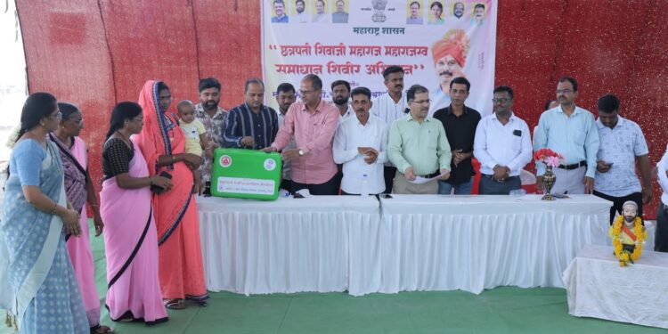 ЁЯПЫя╕П “рд╢рд╛рд╕рди рдЖрдкрд▓реНрдпрд╛ рджрд╛рд░реА”тАж рдРрдирдкреВрд░рдордзреНрдпреЗ рдорд╣рд╛рд░рд╛рдЬрд╕реНрд╡ рд╕рдорд╛рдзрд╛рди рд╢рд┐рдмреАрд░рд╛рдд рд╕реЗрд╡рд╛ рд╡рд░реНрд╖рд╛рд╡!